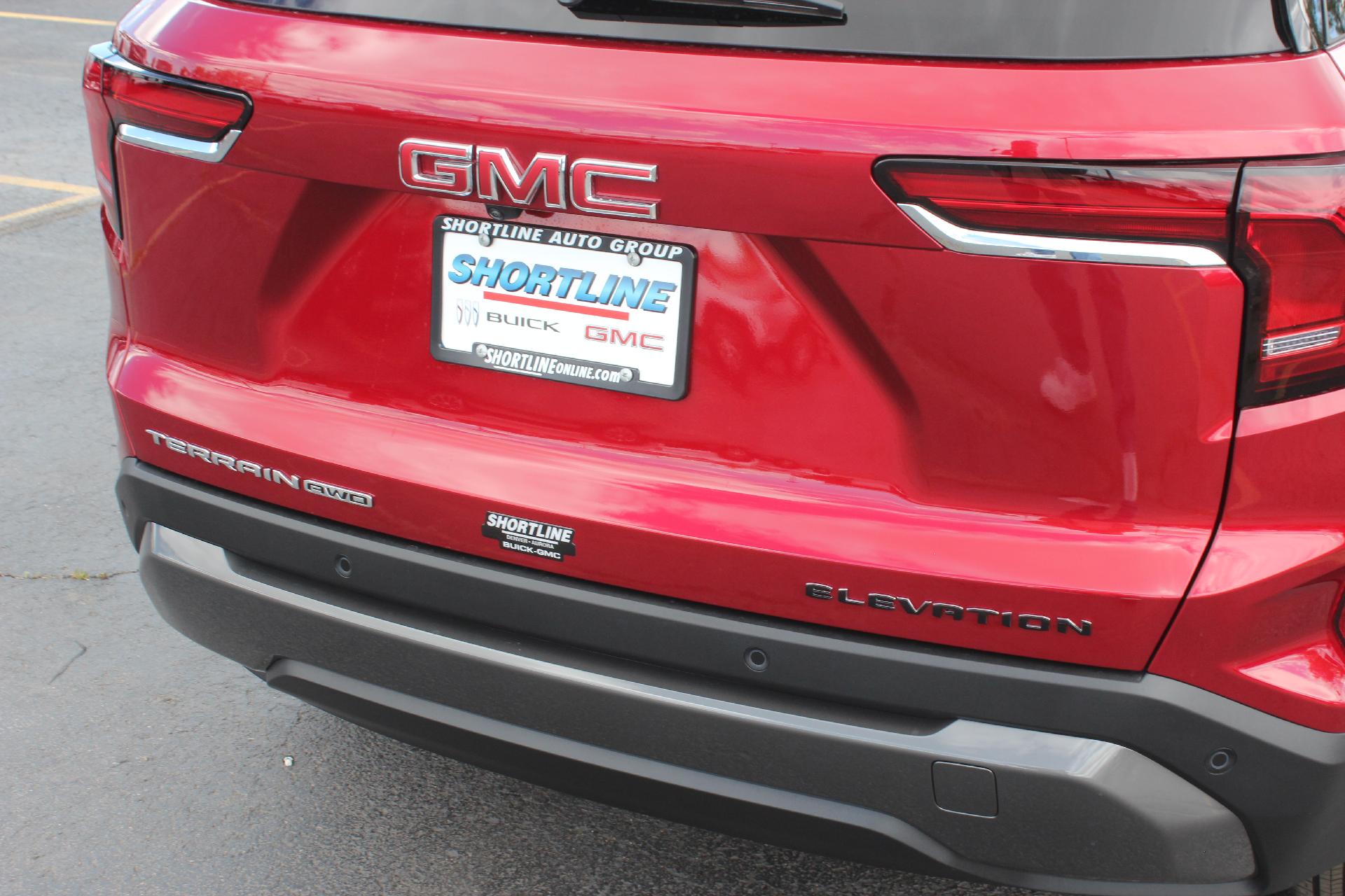 2026 GMC Terrain Vehicle Photo in AURORA, CO 80012-4011