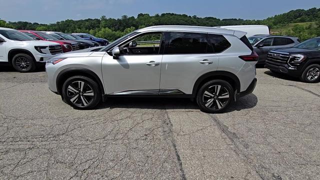 2021 Nissan Rogue Vehicle Photo in Pleasant Hills, PA 15236