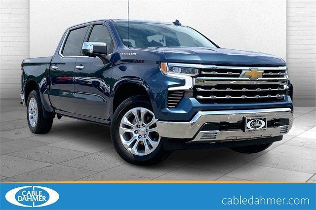 2024 Chevrolet Silverado 1500 Vehicle Photo in KANSAS CITY, MO 64114-4502