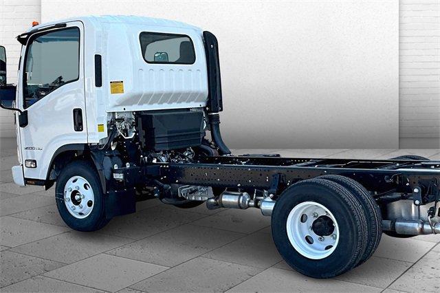 2025 Chevrolet 3500 HG LCF Gas Vehicle Photo in TOPEKA, KS 66609-0000
