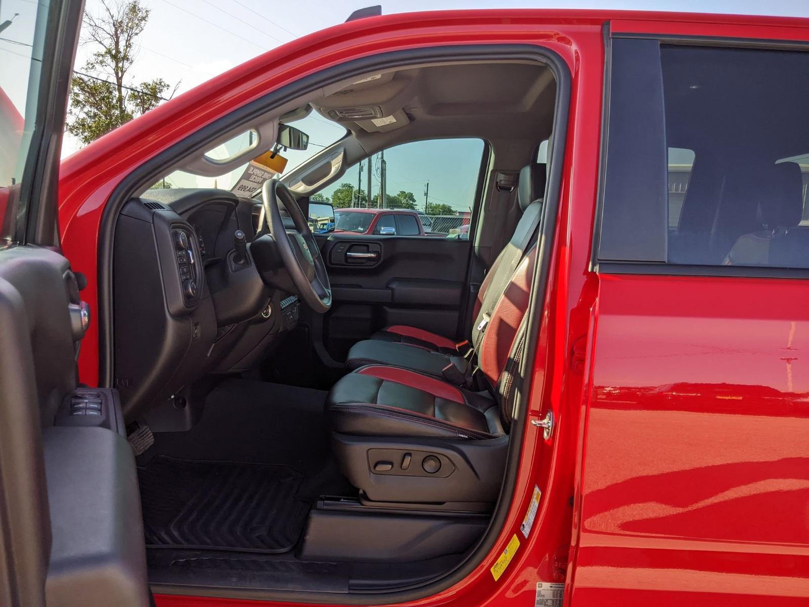 2022 Chevrolet Silverado 1500 Vehicle Photo in Seguin, TX 78155
