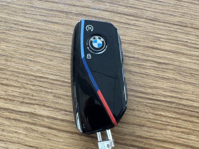 2025 BMW X5 M60i Vehicle Photo in LEOMINSTER, MA 01453-2952