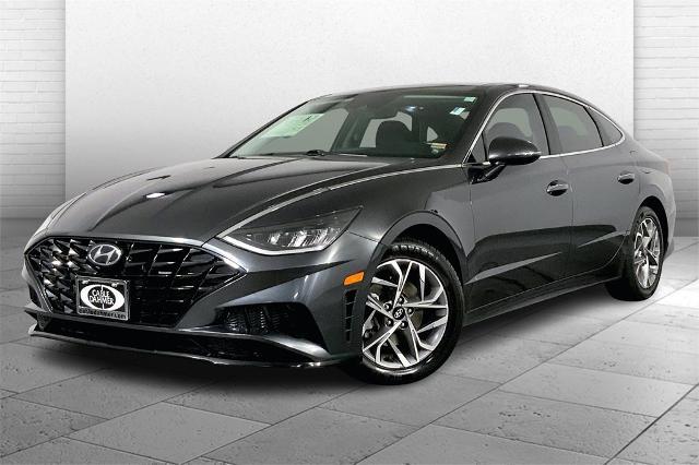2021 Hyundai SONATA Vehicle Photo in Lees Summit, MO 64086