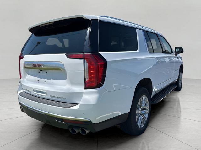 2022 GMC Yukon XL Vehicle Photo in MANITOWOC, WI 54220-5838
