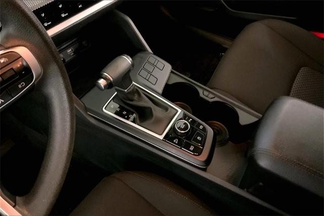 2024 Kia Sportage Vehicle Photo in Lees Summit, MO 64086