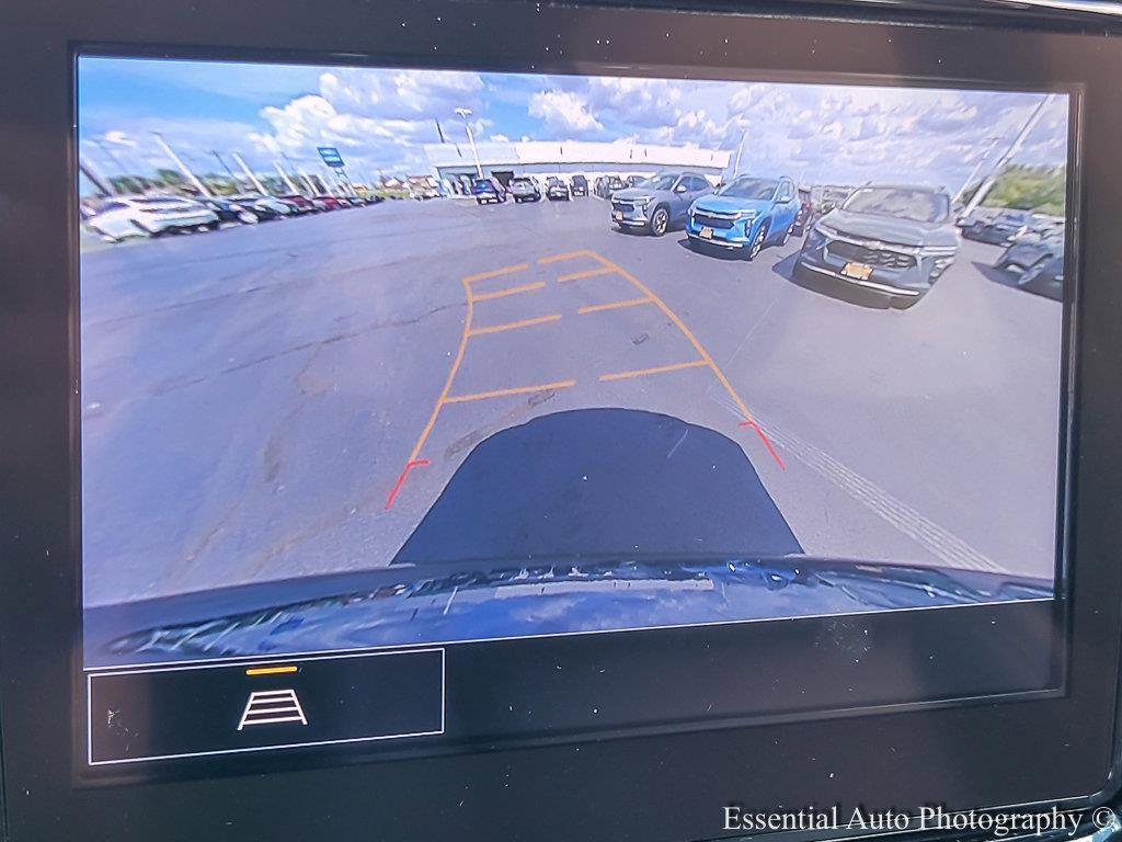 2023 Chevrolet Traverse Vehicle Photo in AURORA, IL 60503-9326