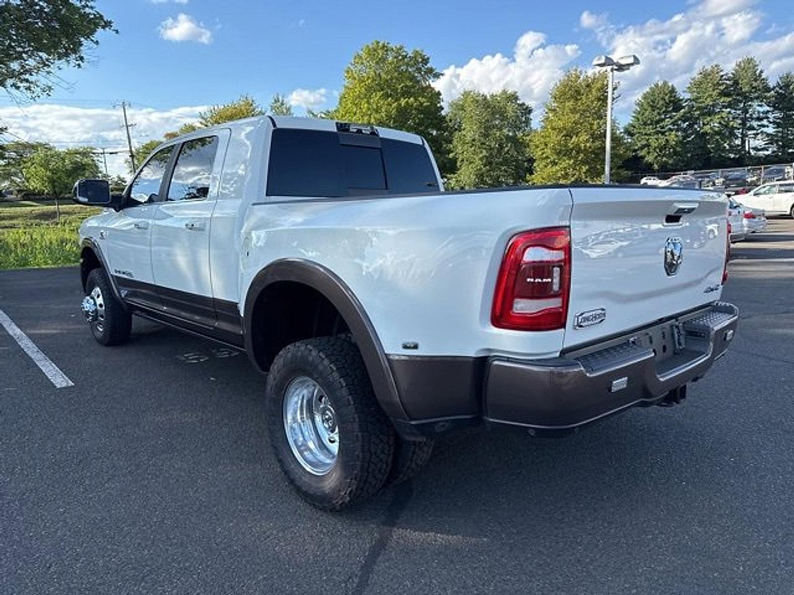 2022 Ram 3500 Vehicle Photo in Trevose, PA 19053