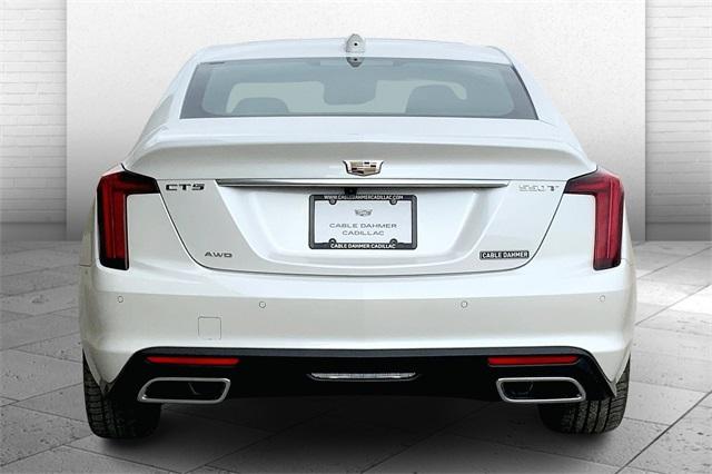 2025 Cadillac CT5 Vehicle Photo in KANSAS CITY, MO 64114-4545