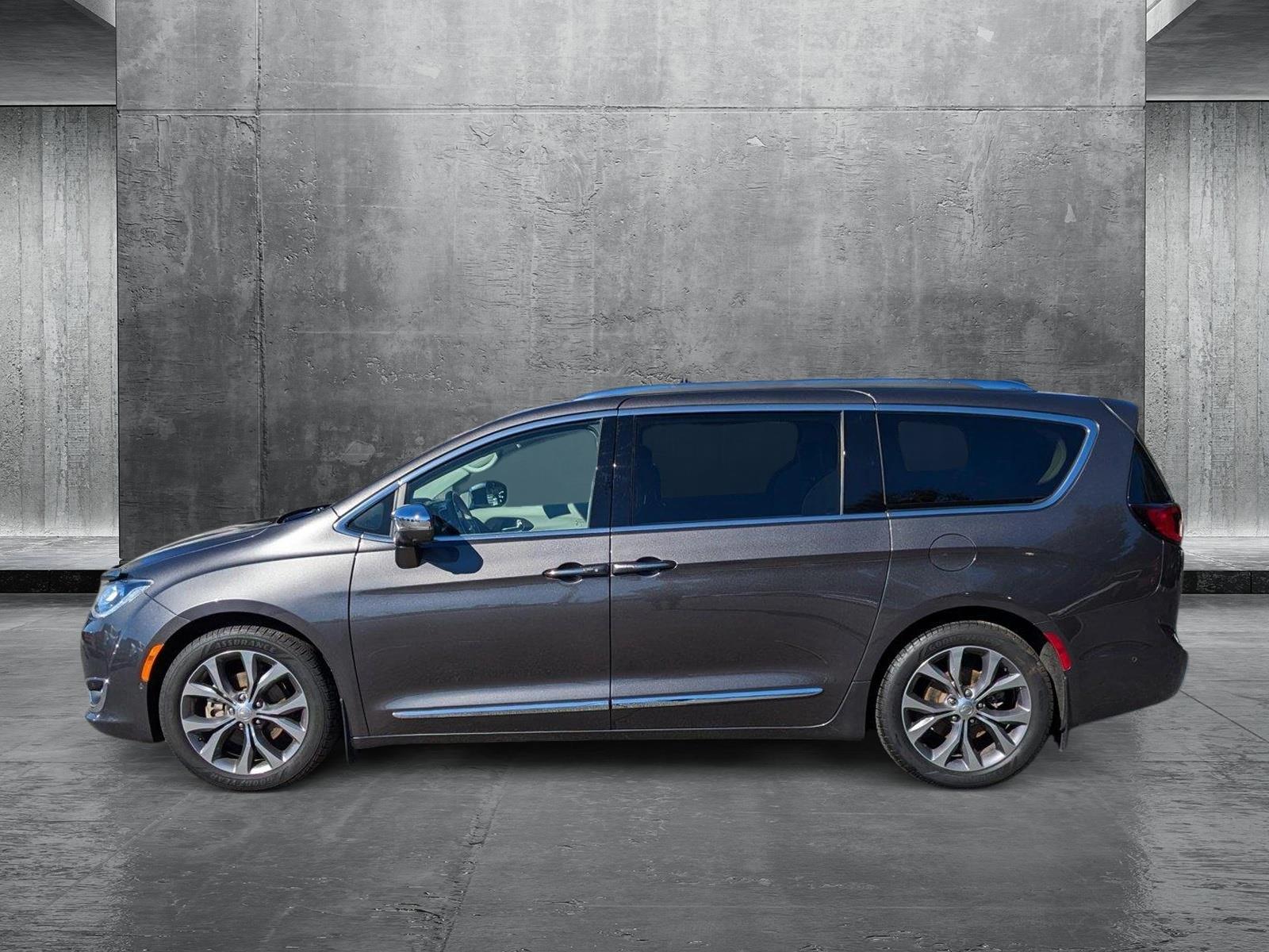 2019 Chrysler Pacifica Vehicle Photo in Panama City, FL 32401