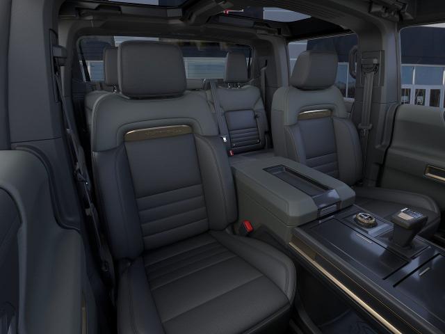 2024 GMC HUMMER EV Pickup Vehicle Photo in DANBURY, CT 06810-5034