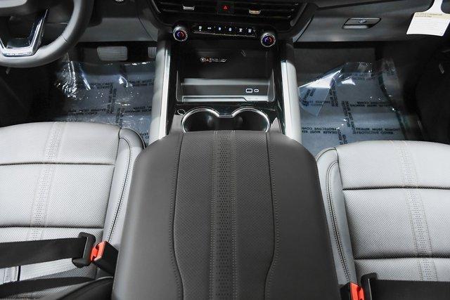 2025 Chevrolet Tahoe Vehicle Photo in EVERETT, WA 98203-5662