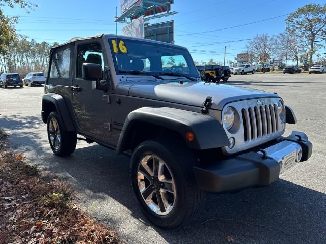 2016 Jeep Wrangler Sport photo 7