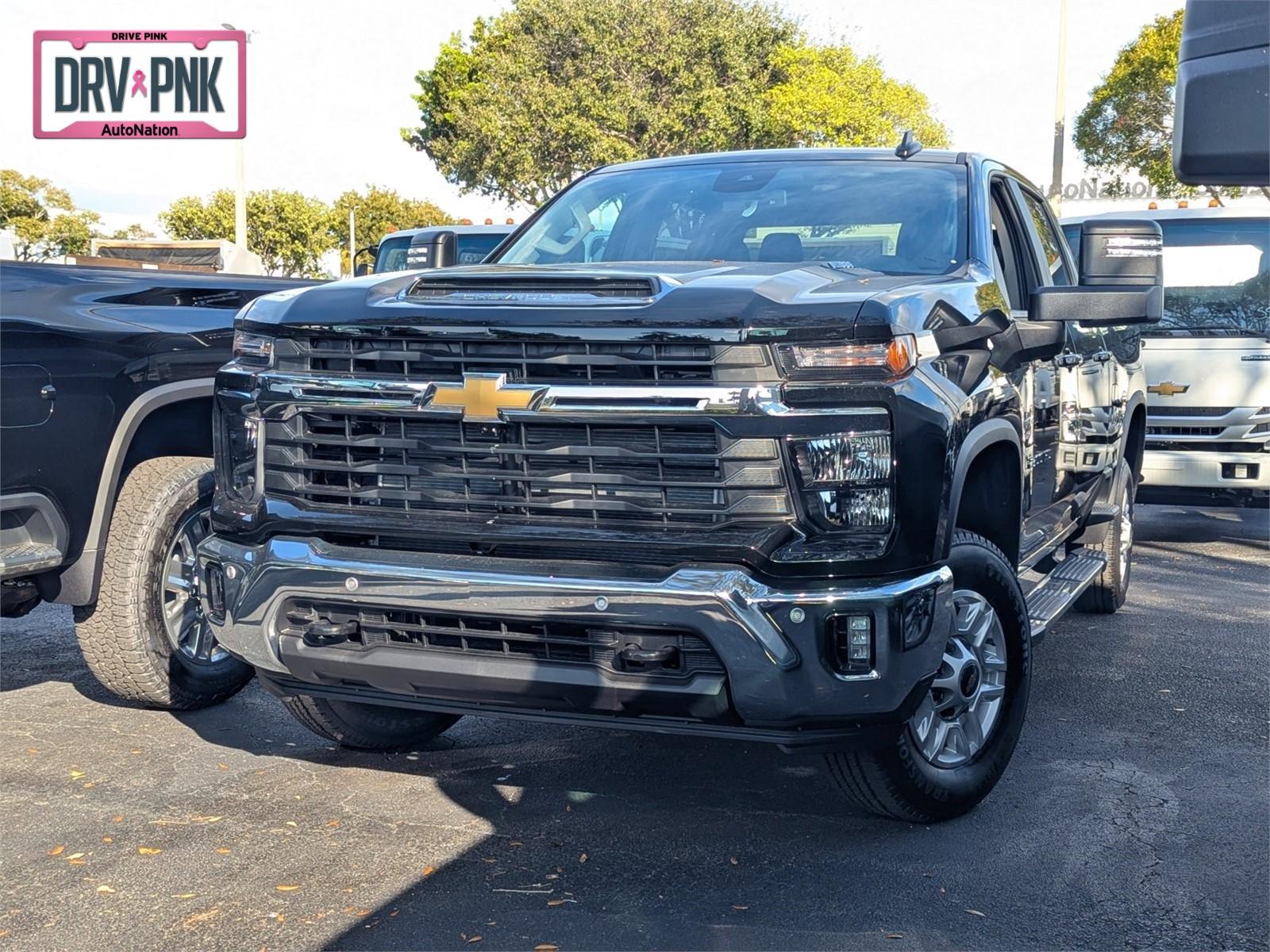 2025 Chevrolet Silverado 2500 HD Vehicle Photo in GREENACRES, FL 33463-3207