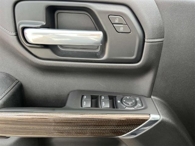 2020 Chevrolet Silverado 1500 Vehicle Photo in ALCOA, TN 37701-3235