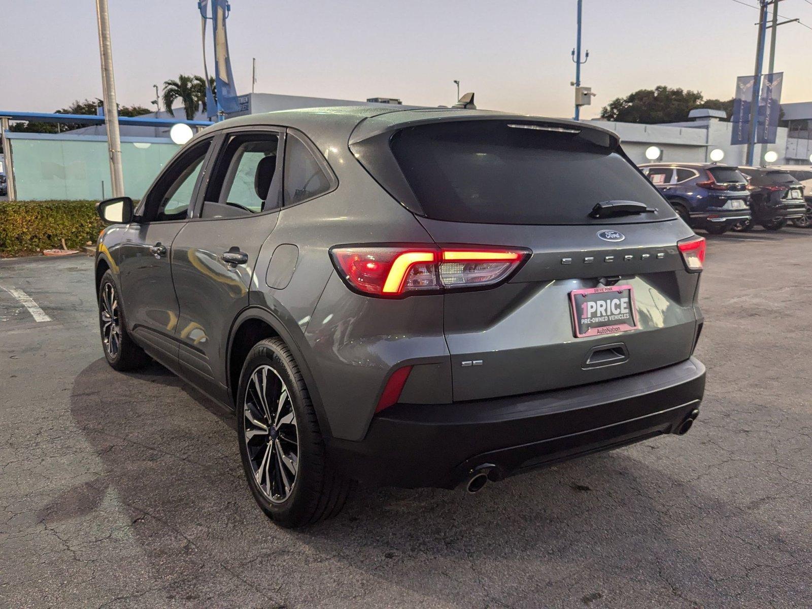 2022 Ford Escape Vehicle Photo in MIAMI, FL 33134-2699