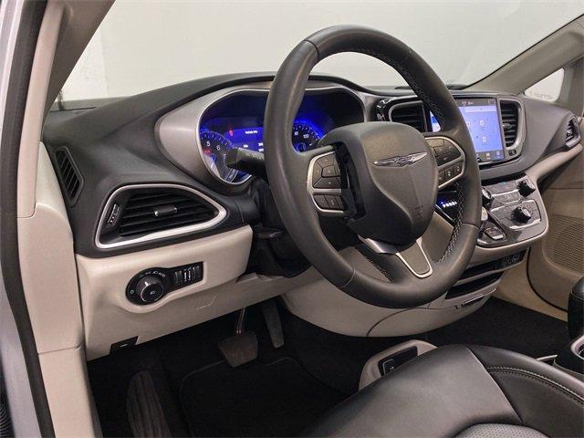 2023 Chrysler Pacifica Vehicle Photo in PORTLAND, OR 97225-3518