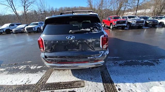 2024 Hyundai PALISADE Vehicle Photo in Pleasant Hills, PA 15236