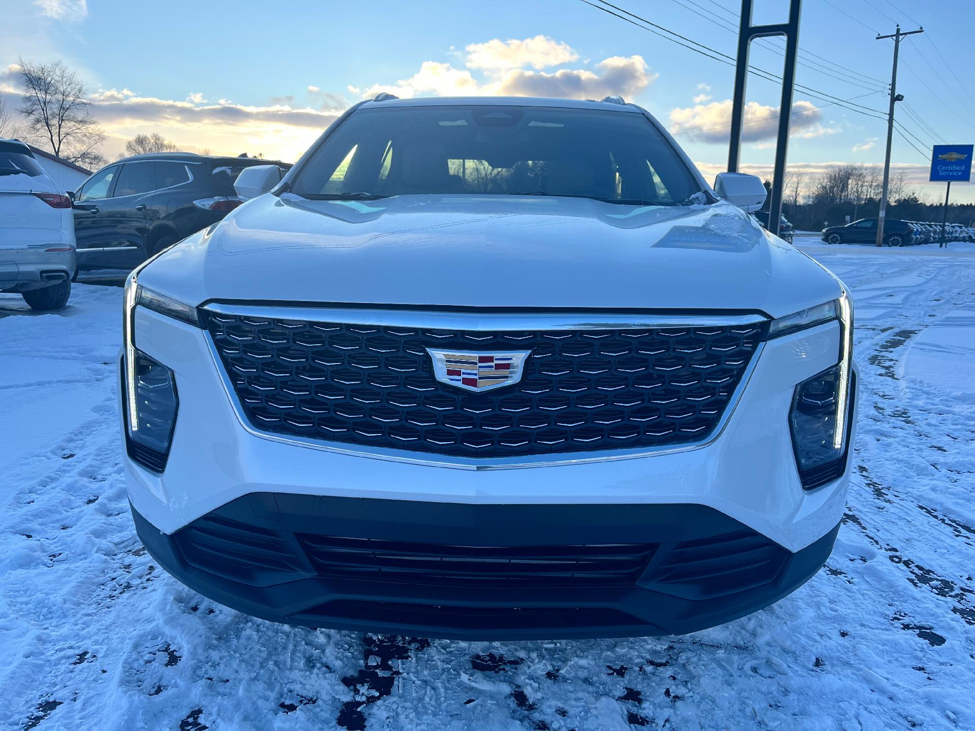 Used 2024 Cadillac XT4 Luxury with VIN 1GYFZBR46RF225383 for sale in Clare, MI