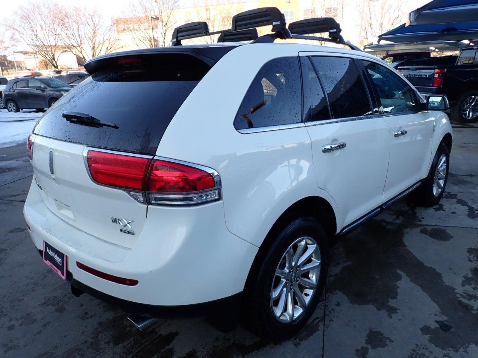 2012 Lincoln MKX Vehicle Photo in DENVER, CO 80221-3610