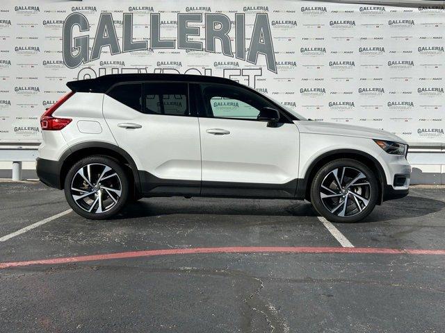 2022 Volvo XC40 Vehicle Photo in DALLAS, TX 75244-5909