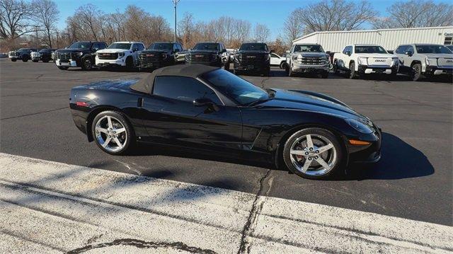 Used 2007 Chevrolet Corvette Base with VIN 1G1YY36U075107417 for sale in Wallingford, CT