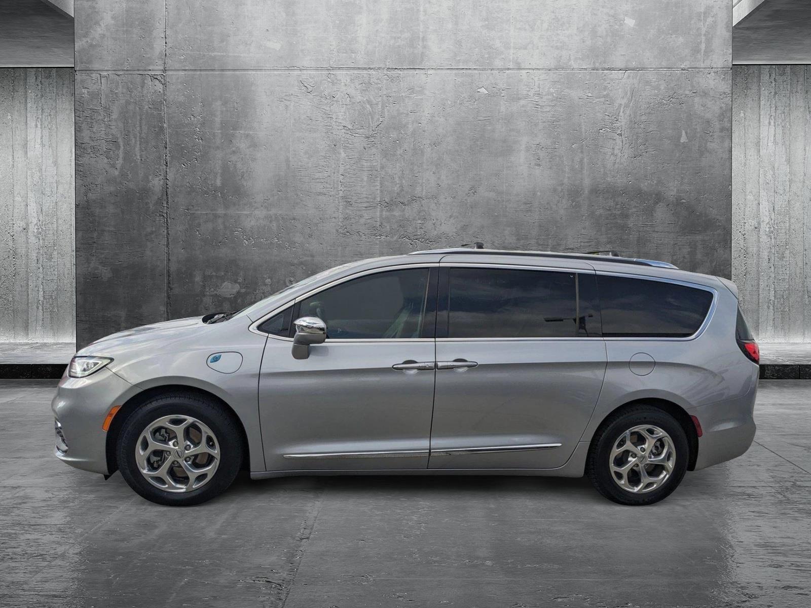 2021 Chrysler Pacifica Vehicle Photo in MIAMI, FL 33172-3015