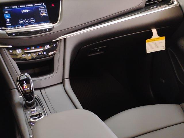 2025 Cadillac XT5 Vehicle Photo in PINEVILLE, NC 28134-8495