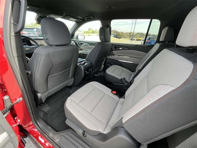 2025 Chevrolet Traverse Vehicle Photo in ALCOA, TN 37701-3235