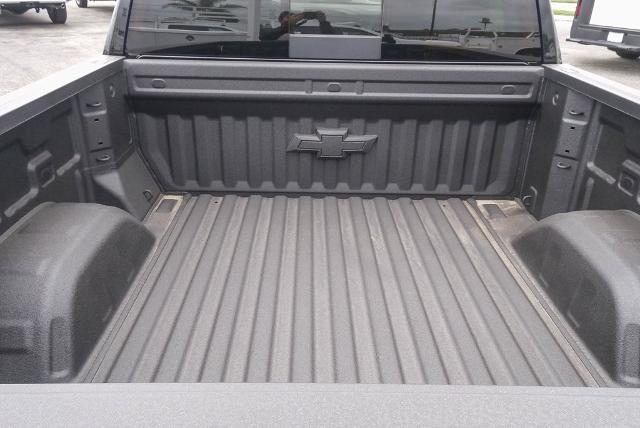 2025 Chevrolet Silverado 1500 Vehicle Photo in VENTURA, CA 93003-8585