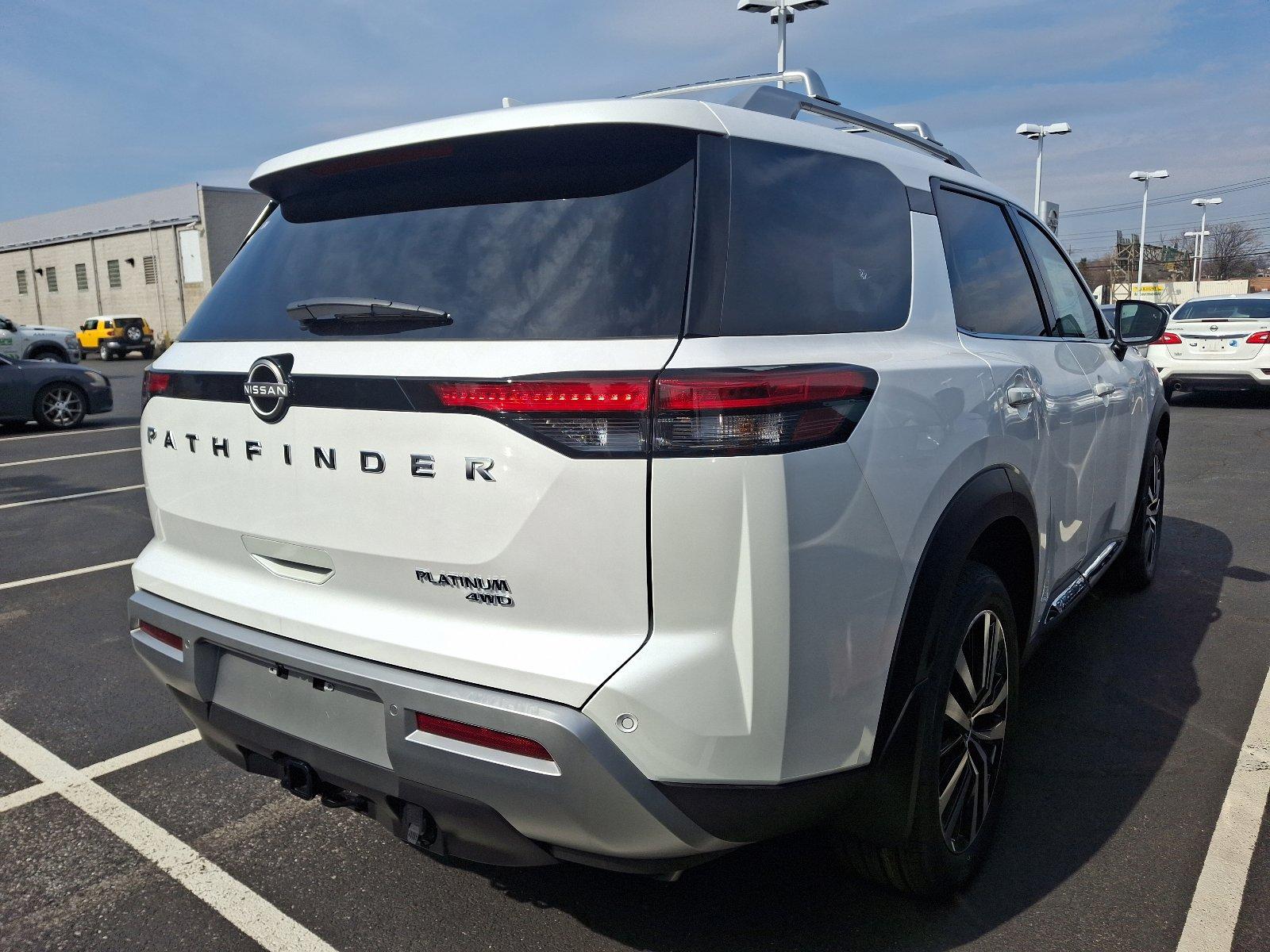 2025 Nissan Pathfinder Vehicle Photo in Harrisburg, PA 17111-1033