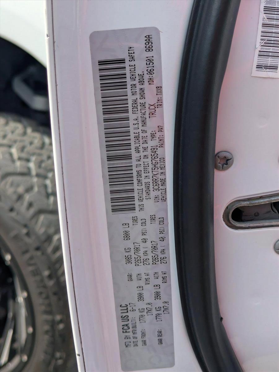 2017 Ram 1500 Vehicle Photo in GREENACRES, FL 33463-3207