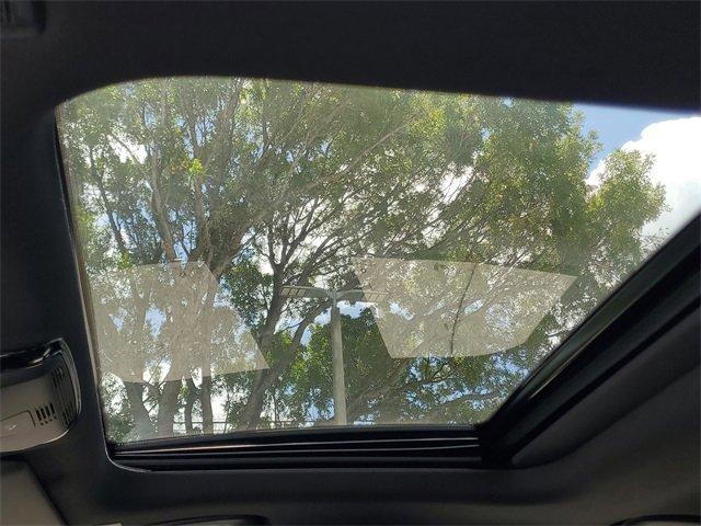 2024 BMW 3 Series Vehicle Photo in SUNRISE, FL 33323-3202