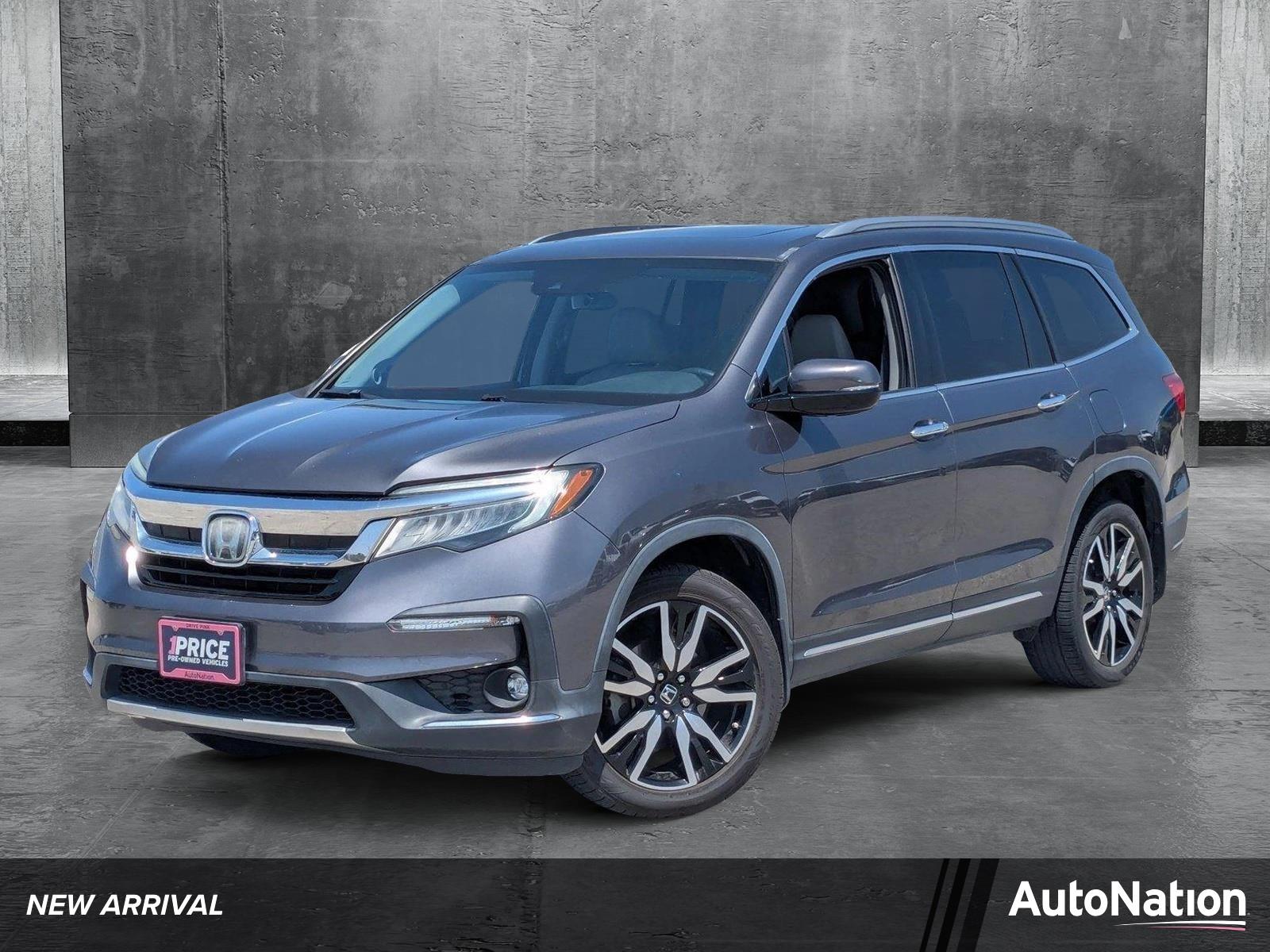 2019 Honda Pilot Vehicle Photo in Valencia, CA 91355