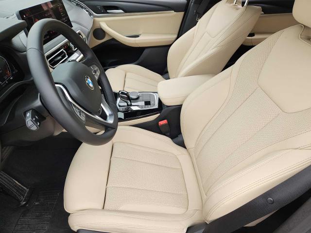 2024 BMW X4 xDrive30i Vehicle Photo in PLANO, TX 75024