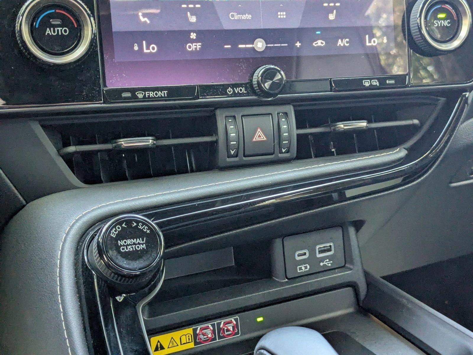 2024 Lexus NX 350 Vehicle Photo in Tampa, FL 33614