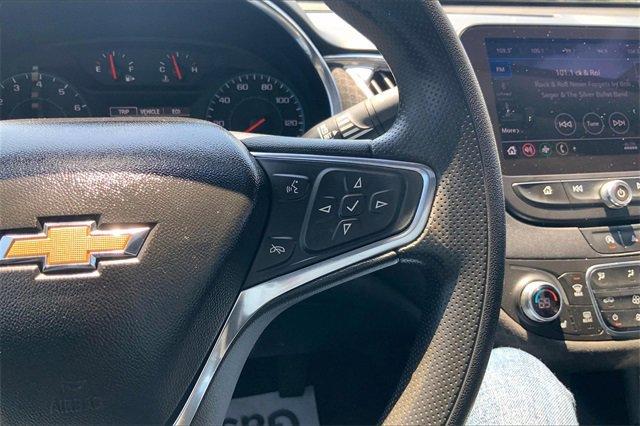 2020 Chevrolet Malibu Vehicle Photo in INDEPENDENCE, MO 64055-1377