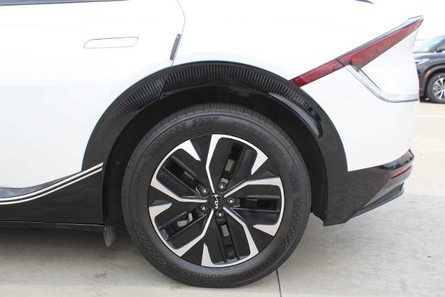 2022 Kia EV6 Vehicle Photo in HOUSTON, TX 77090