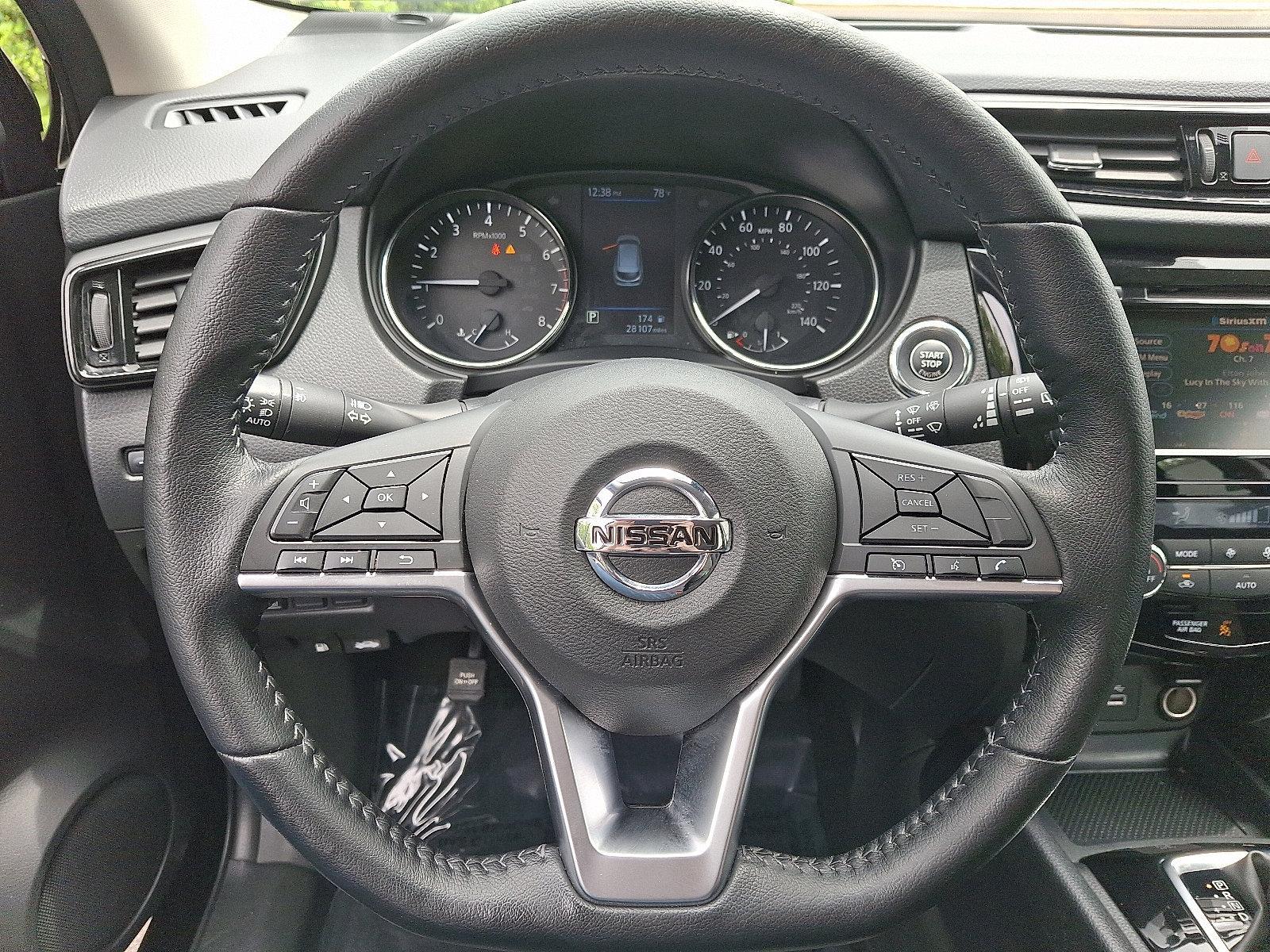 2022 Nissan Rogue Sport Vehicle Photo in Jenkintown, PA 19046