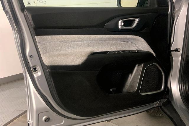 2022 Jeep Compass Vehicle Photo in Lees Summit, MO 64086