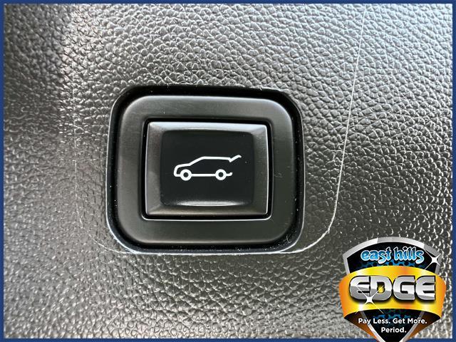 2023 Chevrolet Traverse Vehicle Photo in Roslyn, NY 11576