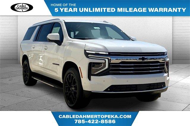 2025 Chevrolet Suburban Vehicle Photo in TOPEKA, KS 66609-0000