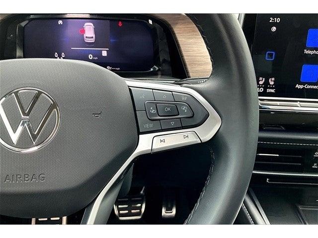 2024 Volkswagen Atlas Vehicle Photo in San Antonio, TX 78230