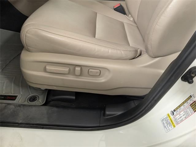 2016 Honda Pilot Vehicle Photo in ENGLEWOOD, CO 80113-6708