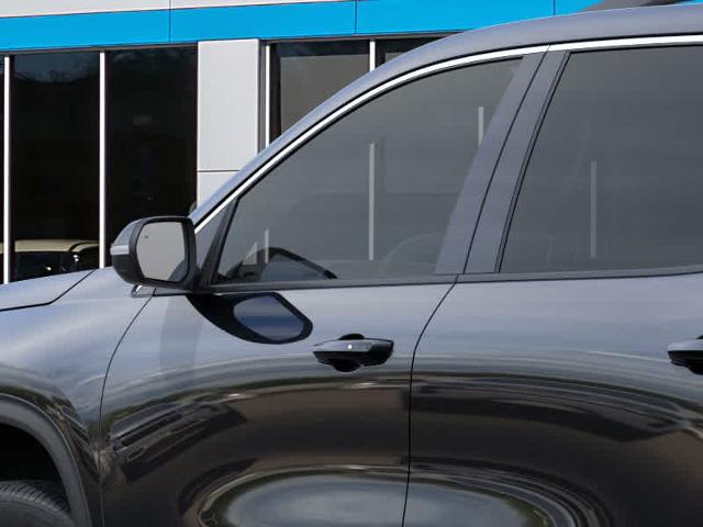 2025 Chevrolet Traverse Vehicle Photo in MOON TOWNSHIP, PA 15108-2571