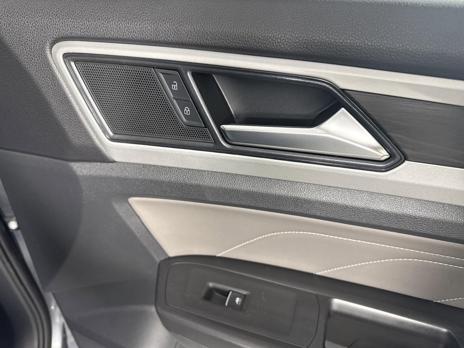 2023 Volkswagen Atlas Vehicle Photo in Georgetown, TX 78626