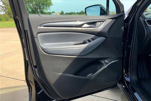 2023 Buick Enclave Vehicle Photo in TOPEKA, KS 66609-0000