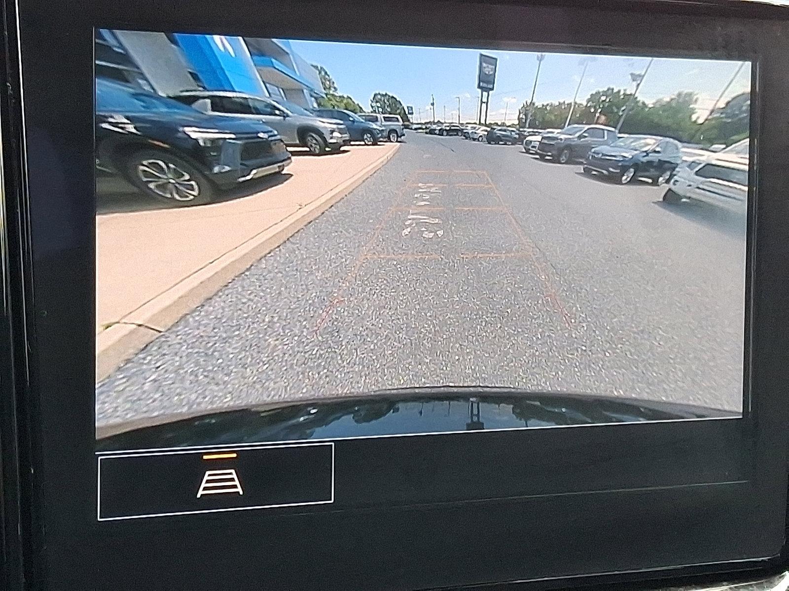 2022 Chevrolet Traverse Vehicle Photo in BETHLEHEM, PA 18017-9401