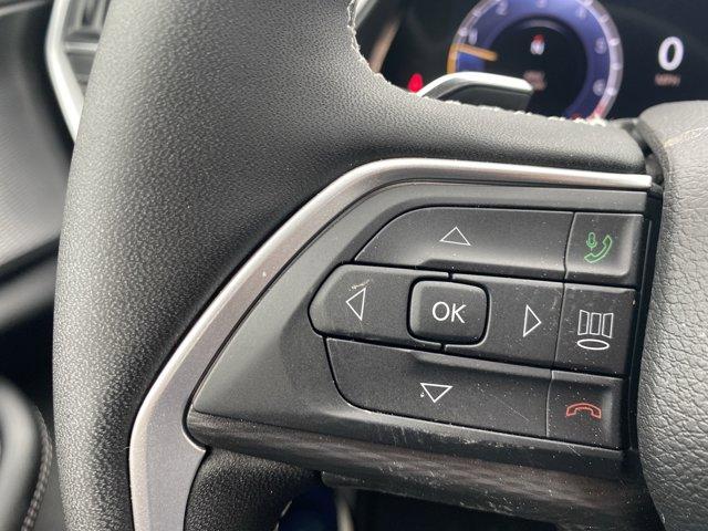 2025 Jeep Grand Cherokee Vehicle Photo in Doylsetown, PA 18901