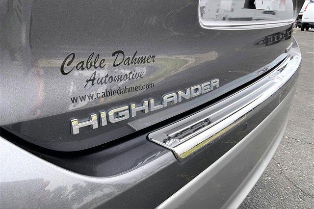2021 Toyota Highlander Vehicle Photo in INDEPENDENCE, MO 64055-1314