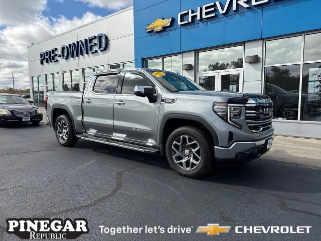 Used 2023 GMC Sierra 1500 SLT with VIN 3GTUUDE83PG249121 for sale in Republic, MO